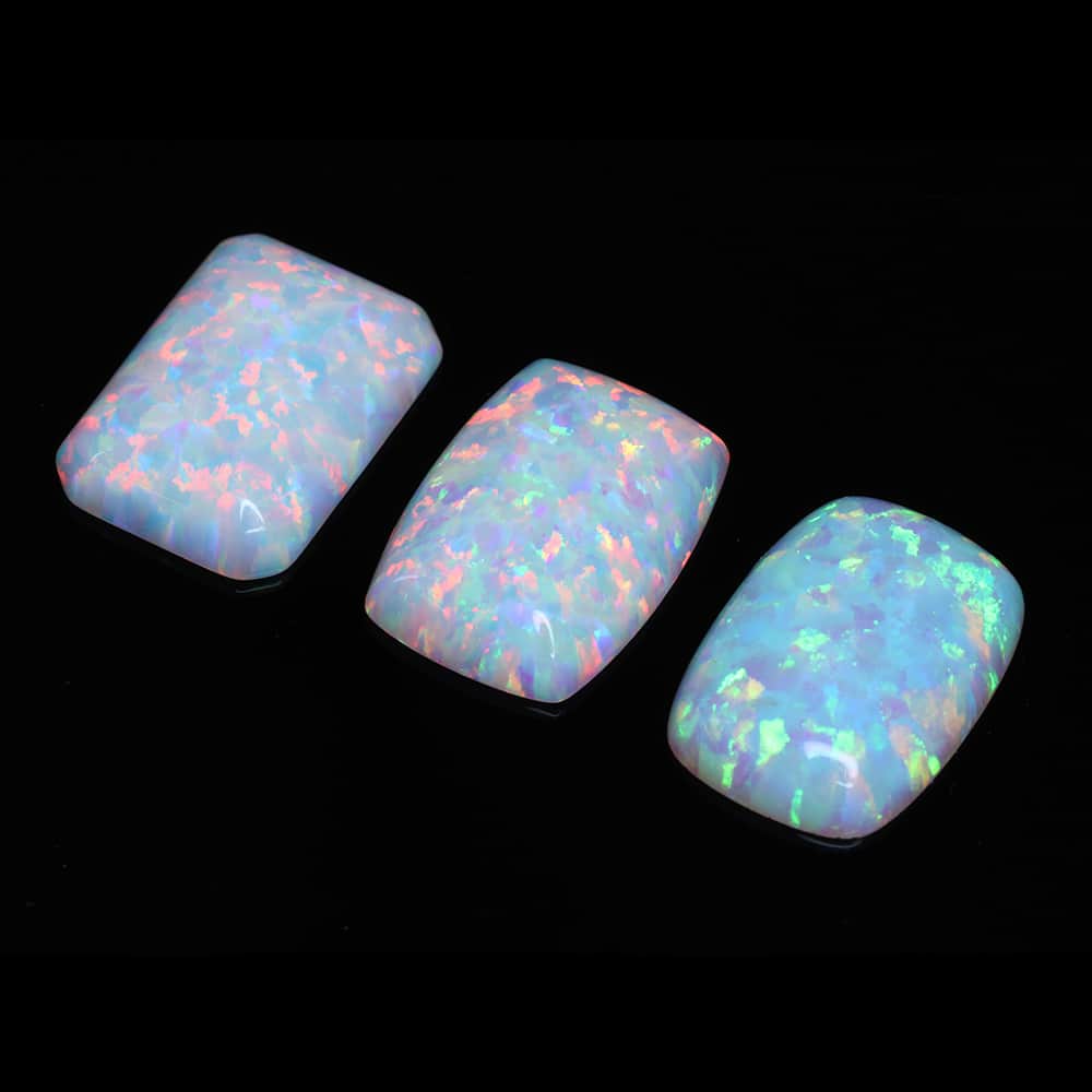 Sanwa BELLO OPAL — Unfolds "Play of color" sparkles in over 96 colors
